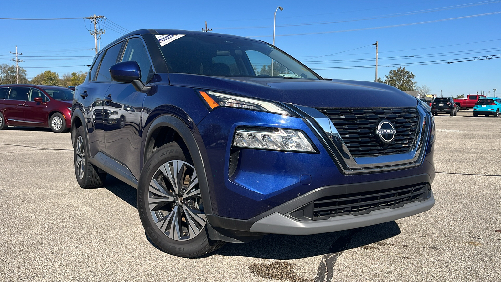 2023 Nissan Rogue SV 1