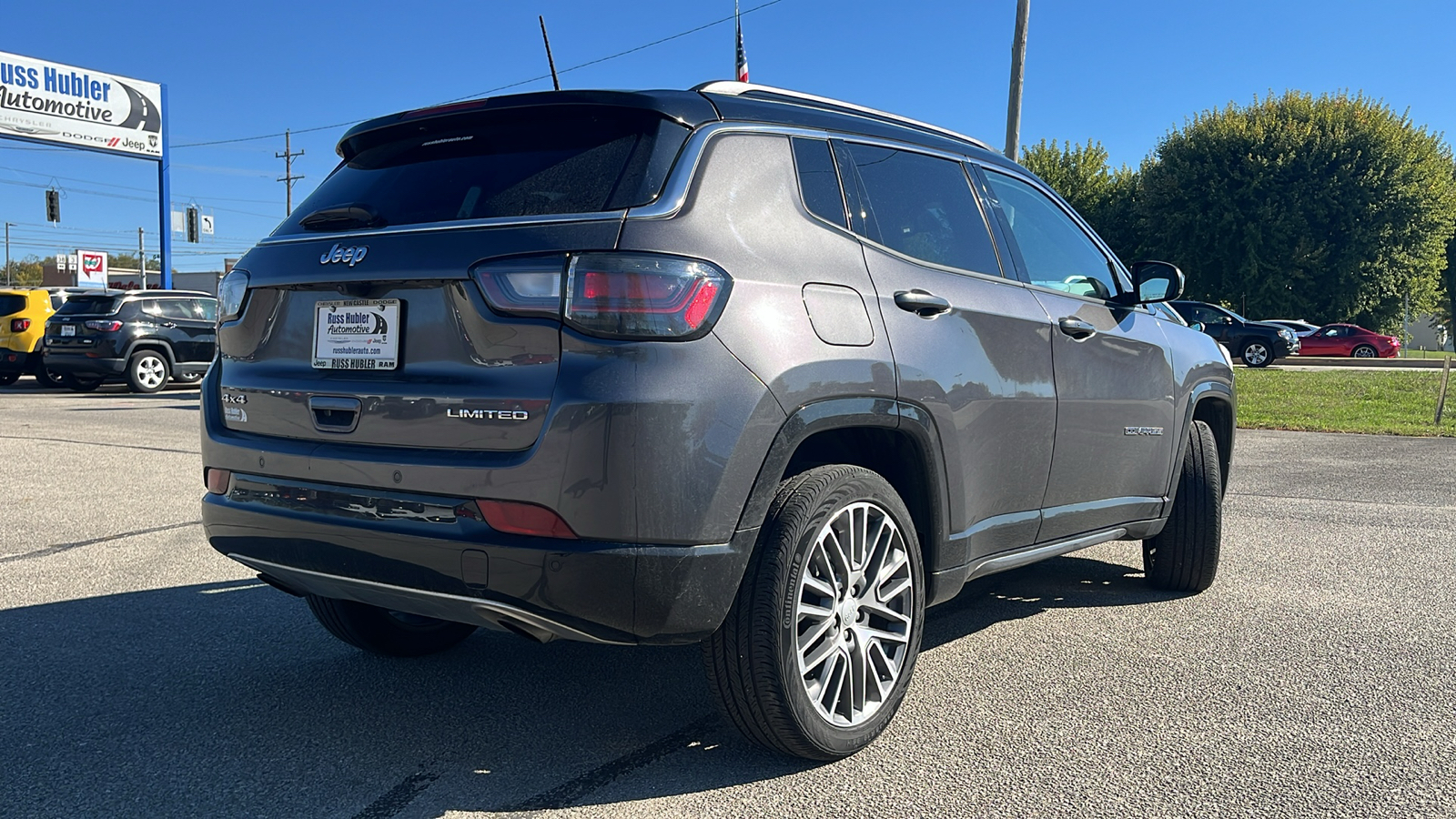 2023 Jeep Compass Limited 3