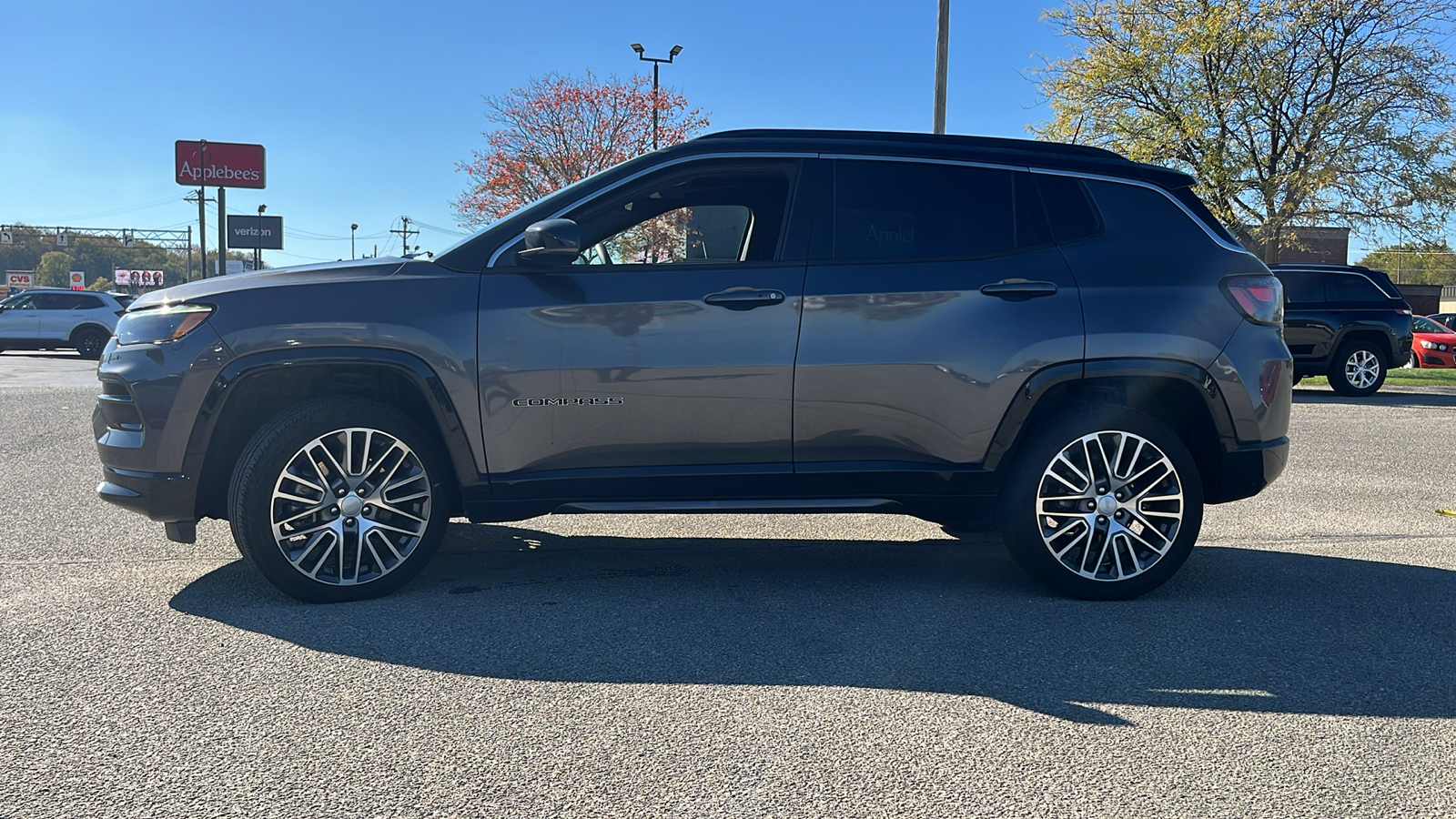 2023 Jeep Compass Limited 6