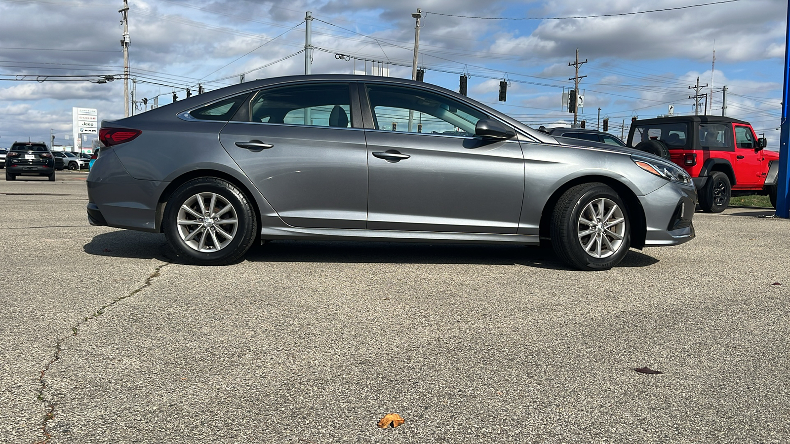 2018 Hyundai Sonata SE 2