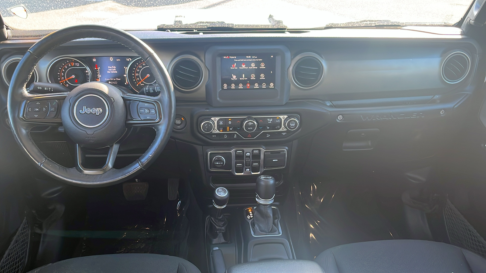 2019 Jeep Wrangler Unlimited Sport S 28