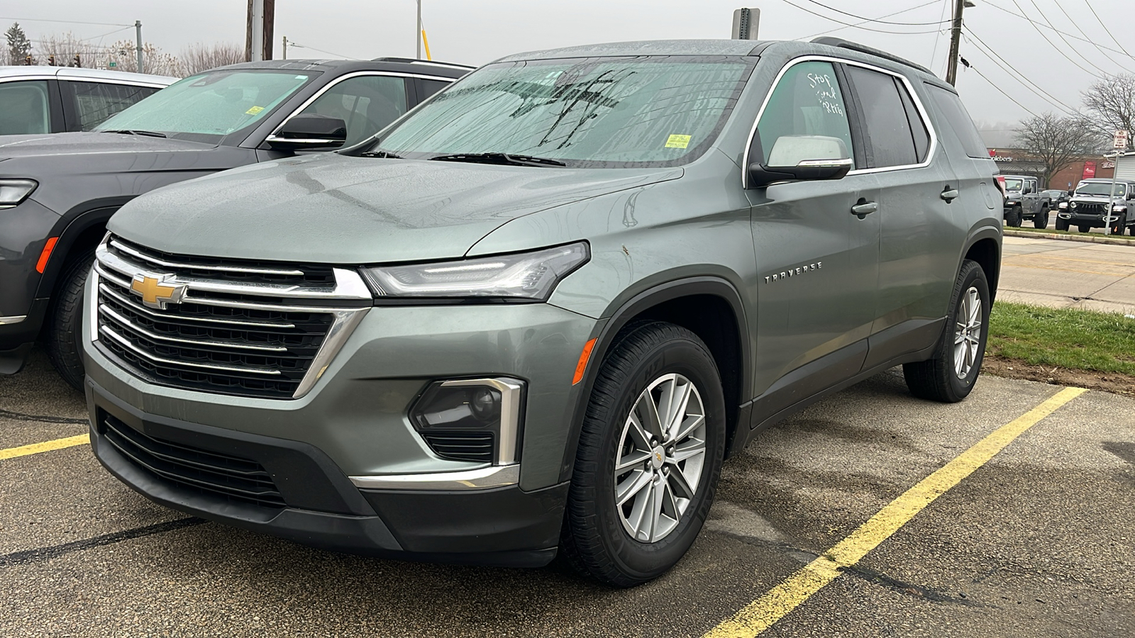 2023 Chevrolet Traverse LT 3