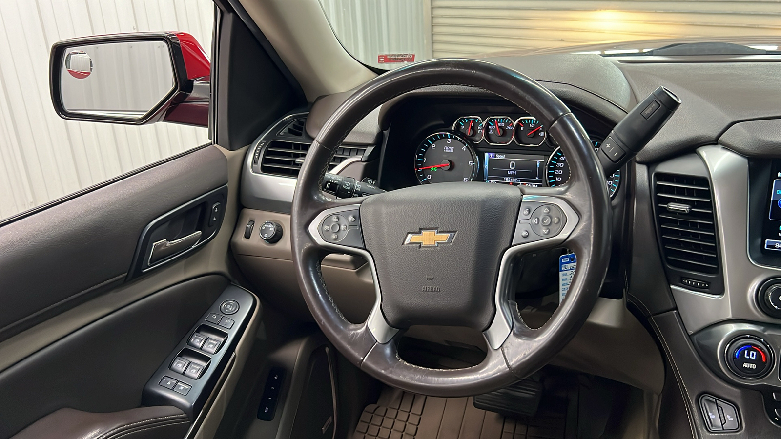 2015 Chevrolet Suburban LT 16