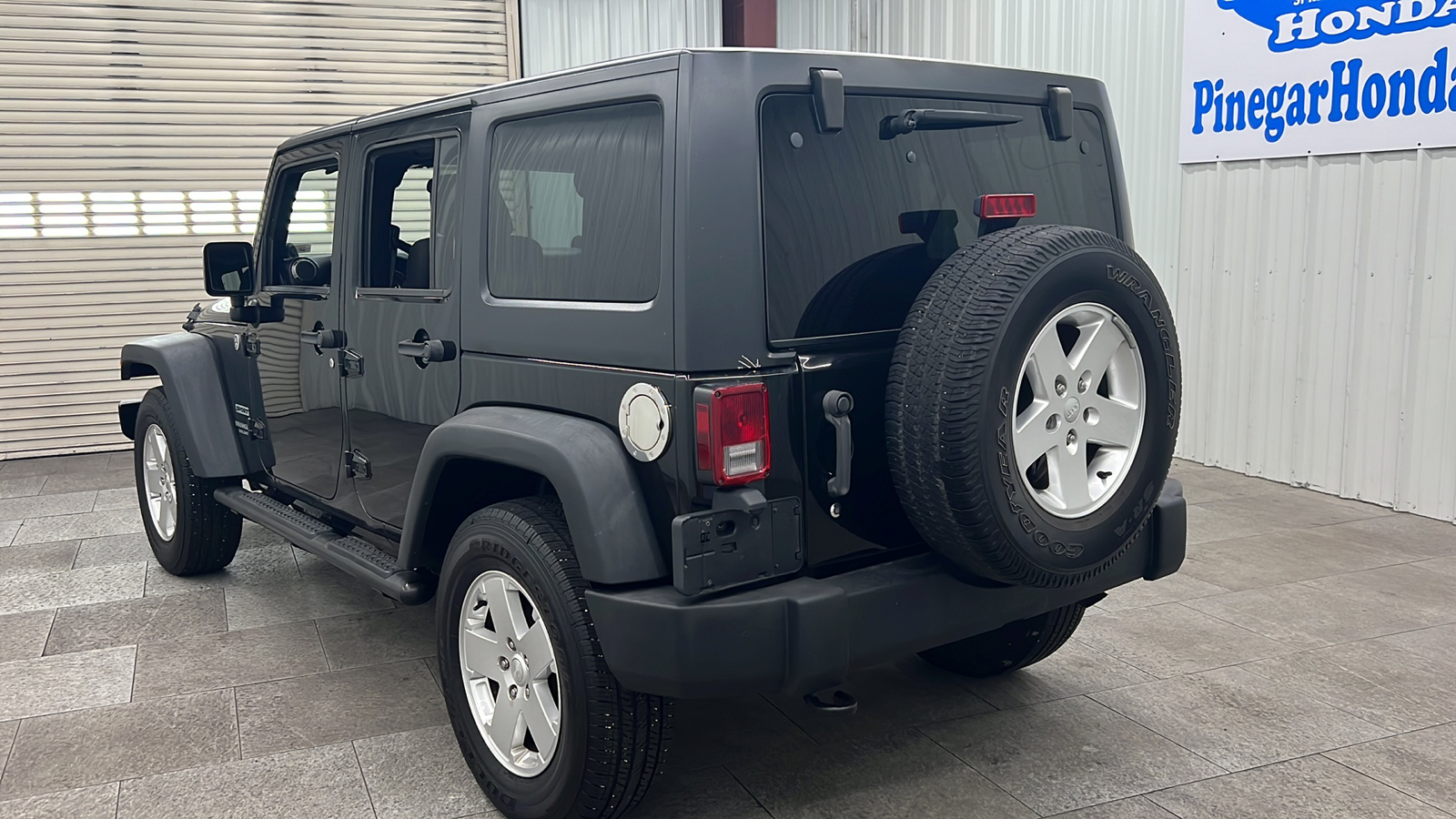 2011 Jeep Wrangler Unlimited Sport 4