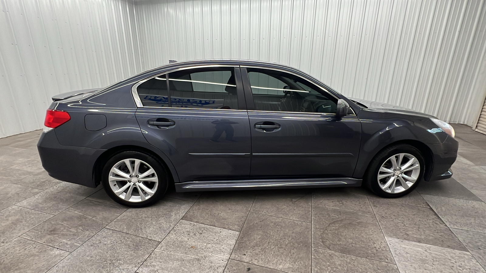 2014 Subaru Legacy 2.5i 9