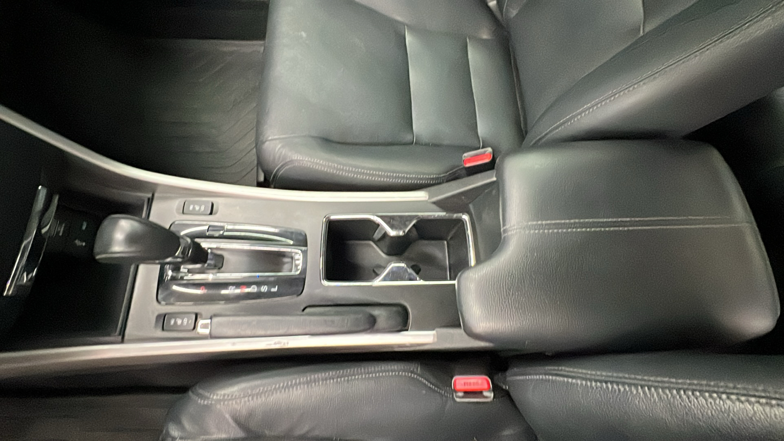 2015 Honda Accord EX-L 28