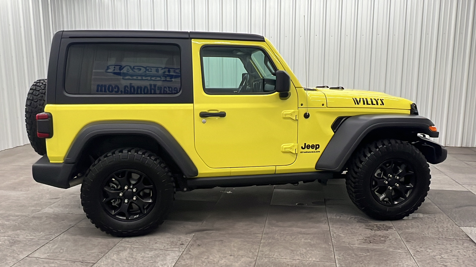 2023 Jeep Wrangler Willys 8