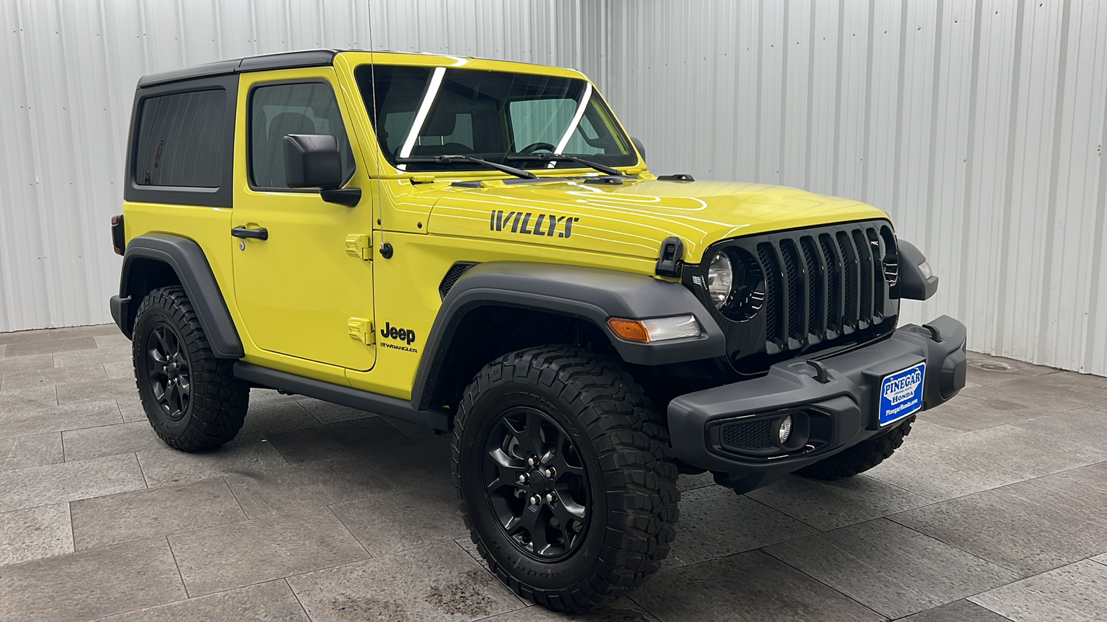 2023 Jeep Wrangler Willys 9