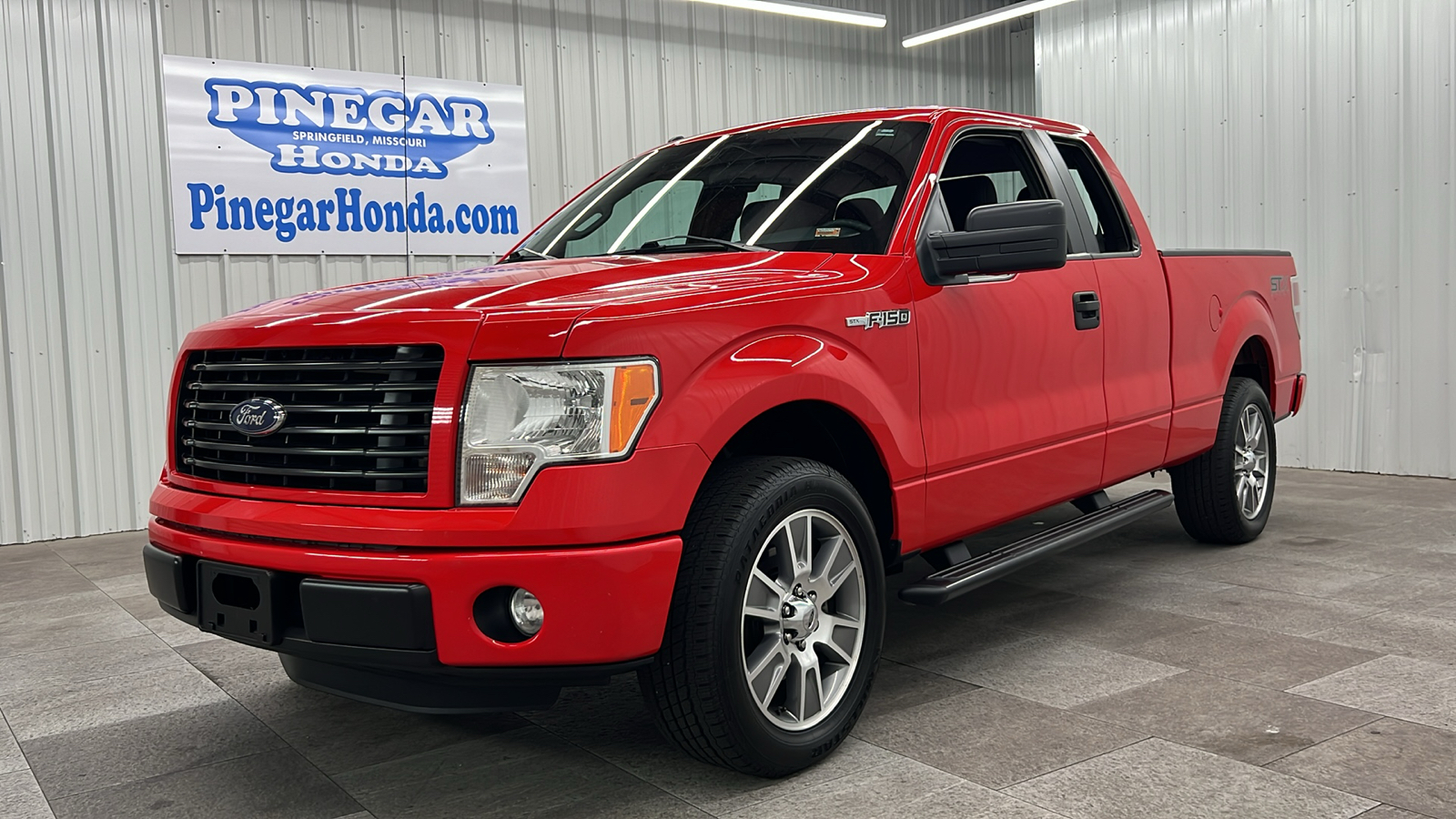 2014 Ford F-150 XL 1