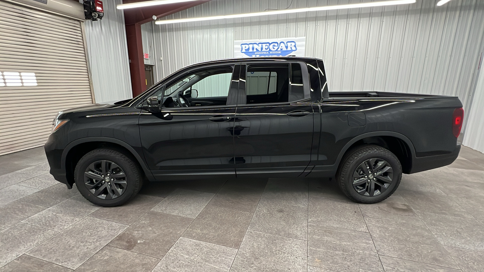 2024 Honda Ridgeline Sport 2