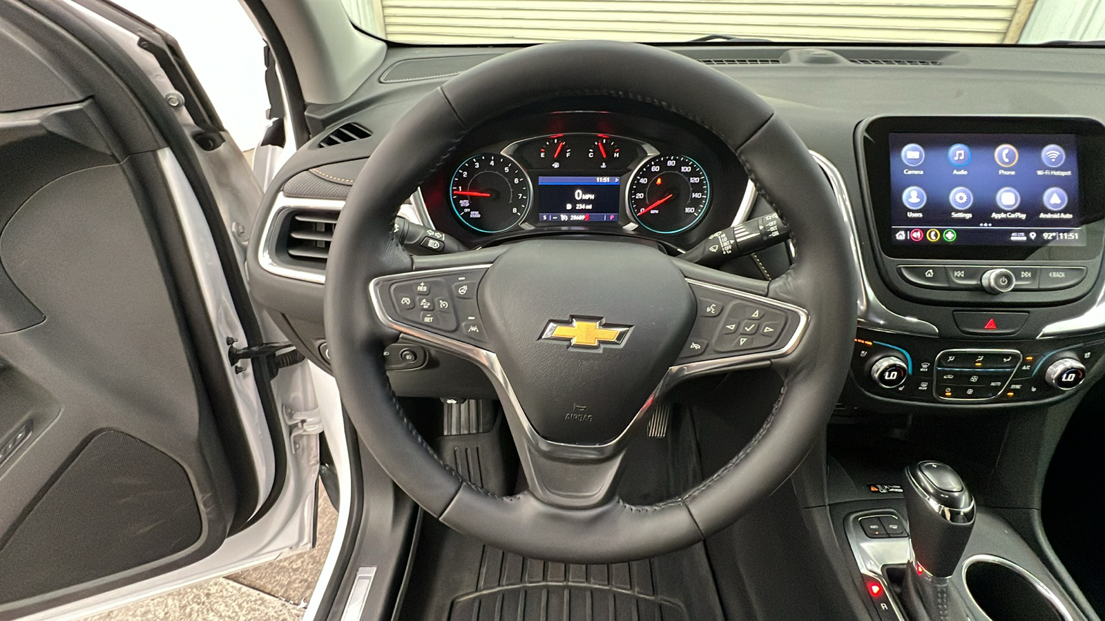 2019 Chevrolet Equinox Premier 23