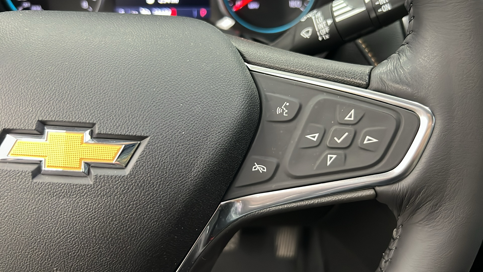 2019 Chevrolet Equinox Premier 25