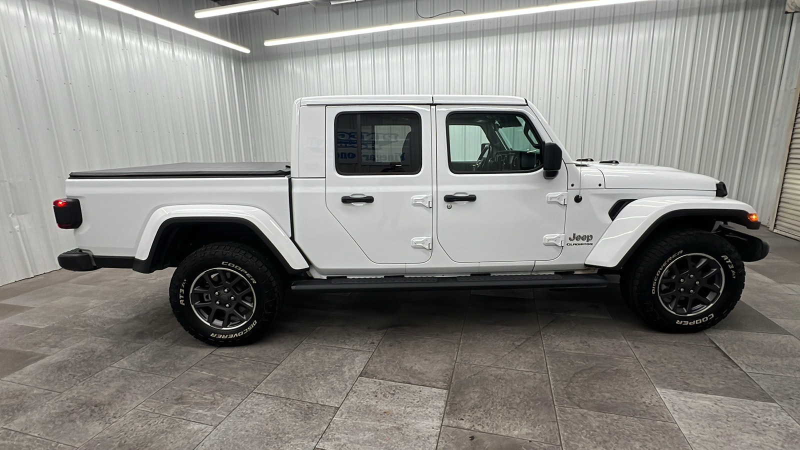 2020 Jeep Gladiator Overland 7