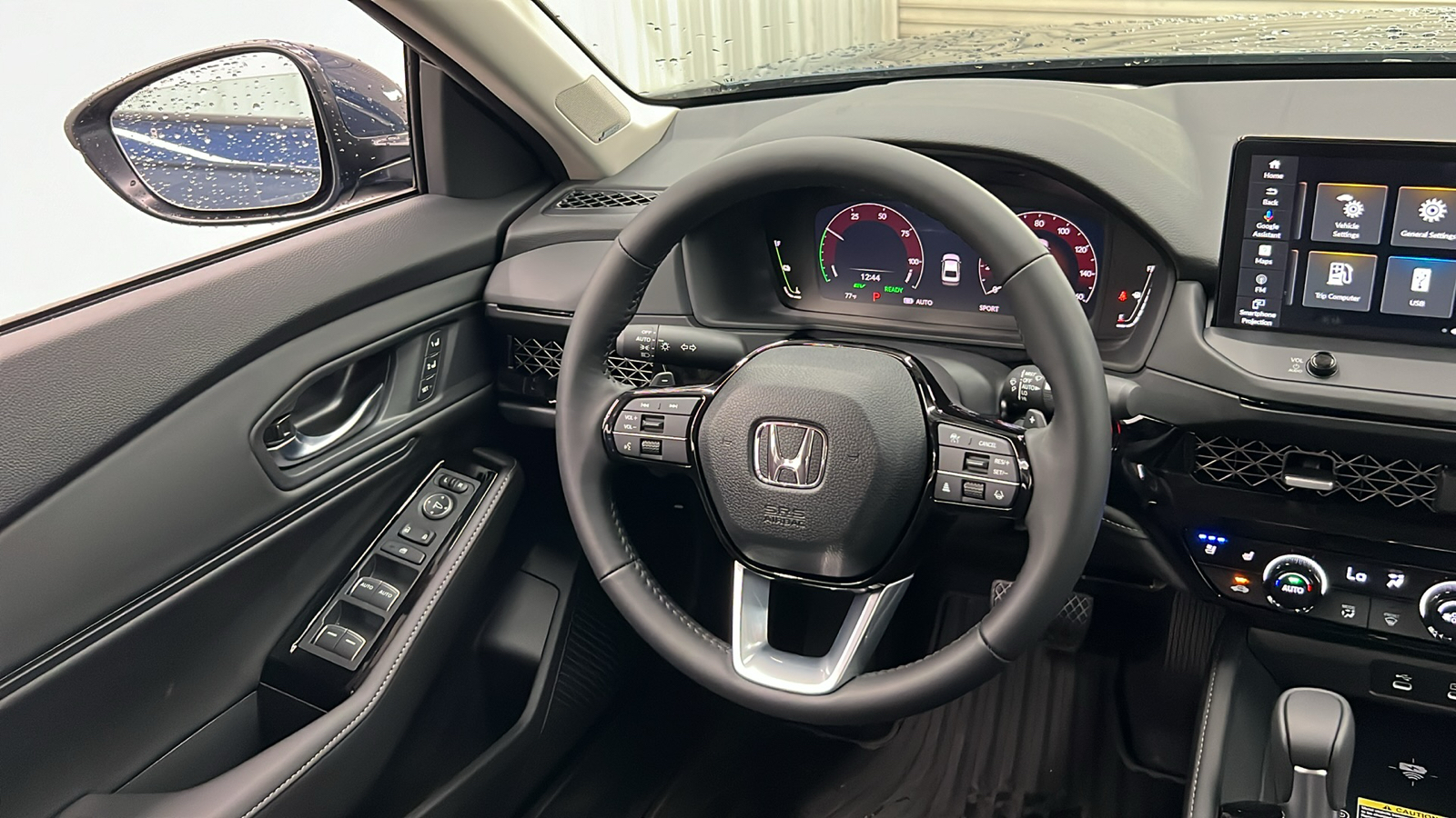 2024 Honda Accord Hybrid Touring 16