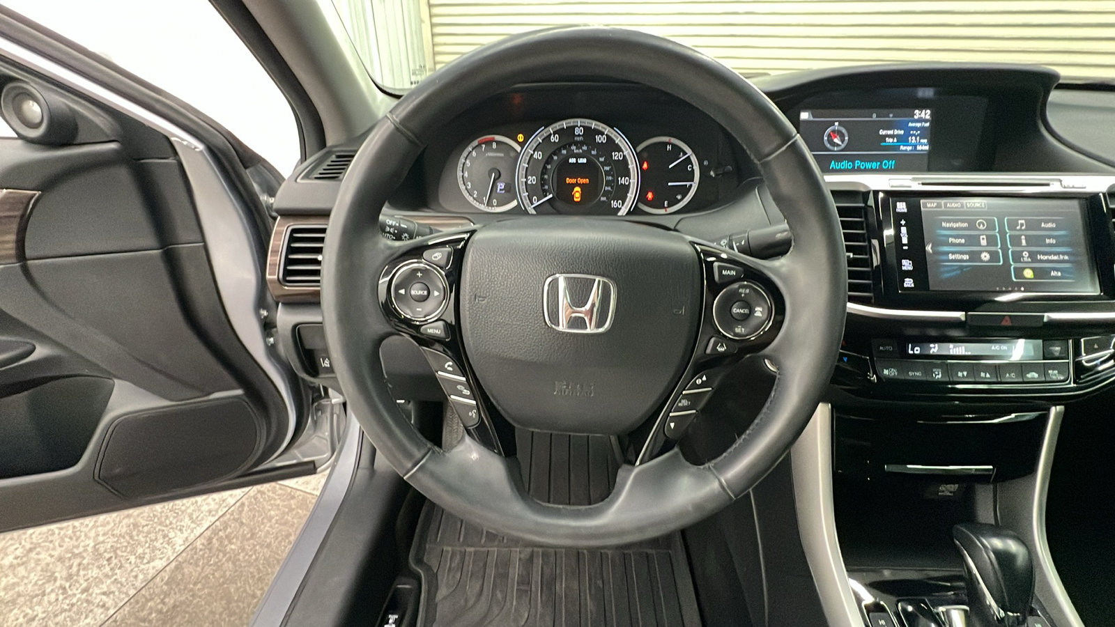 2016 Honda Accord EX-L 23