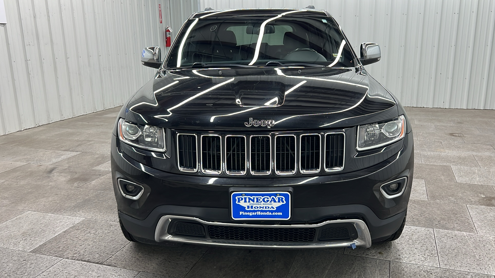 2014 Jeep Grand Cherokee Limited 9