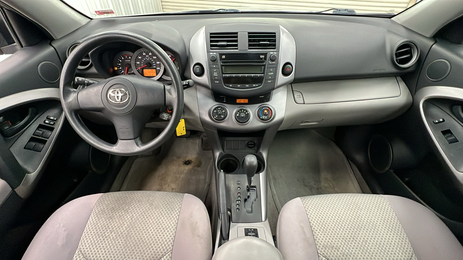 2008 Toyota RAV4 Base 12