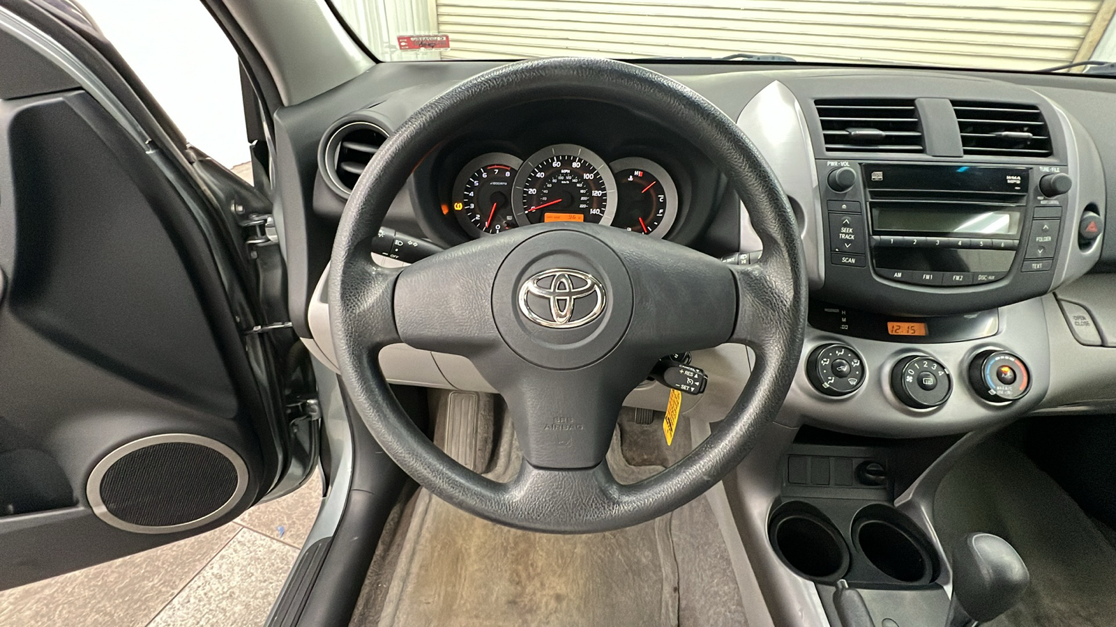 2008 Toyota RAV4 Base 21