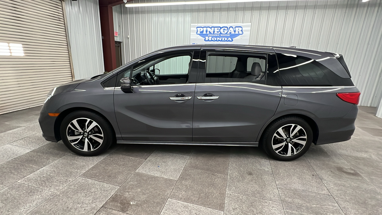 2019 Honda Odyssey Elite 2