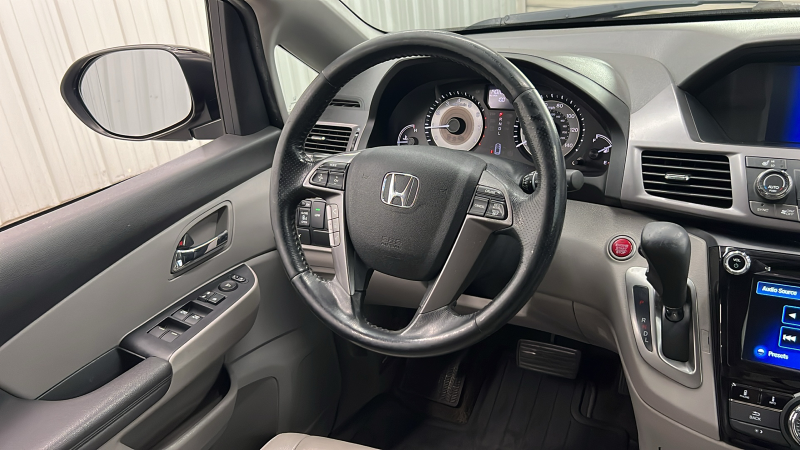 2014 Honda Odyssey EX-L 17