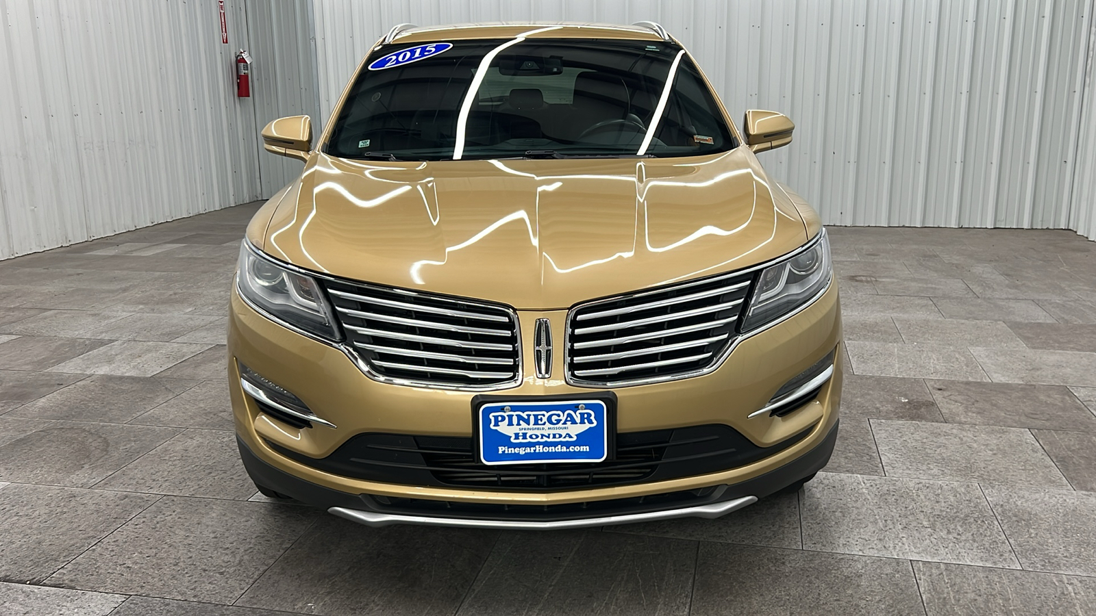 2015 Lincoln MKC Base 11