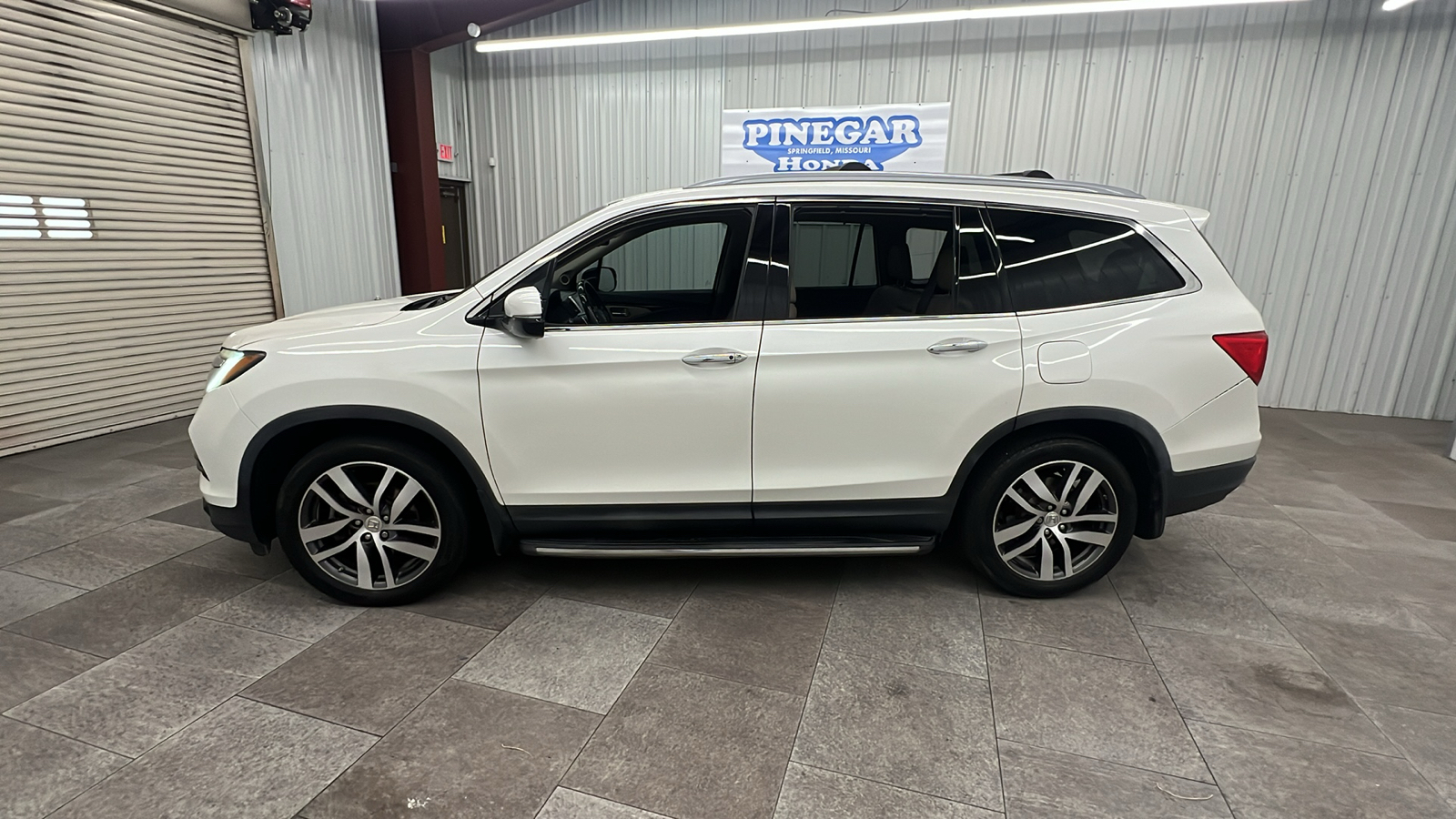 2016 Honda Pilot Touring 2