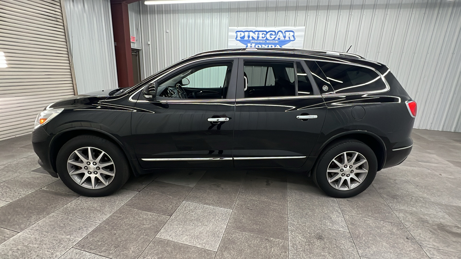 2017 Buick Enclave Leather Group 2