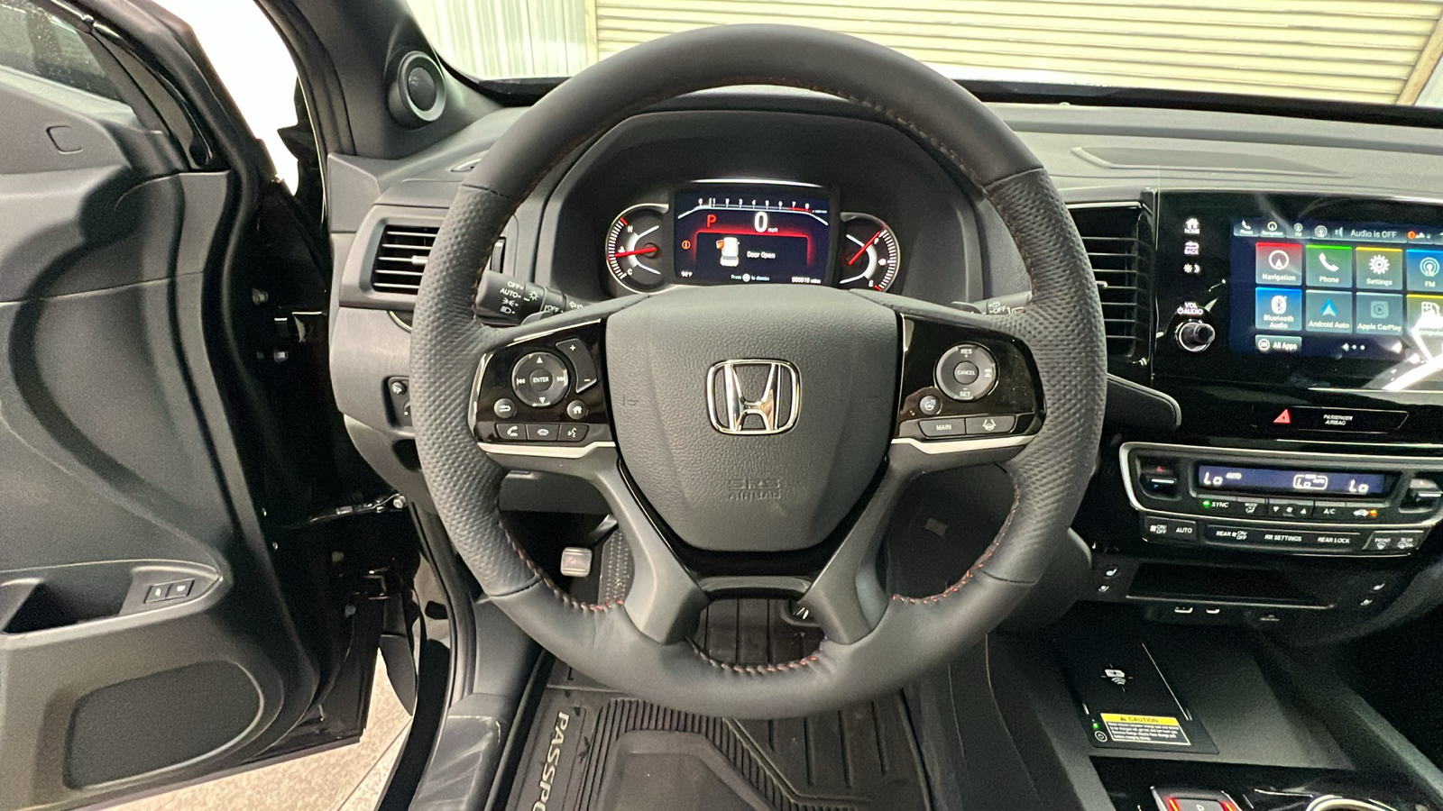 2025 Honda Passport Black Edition 24