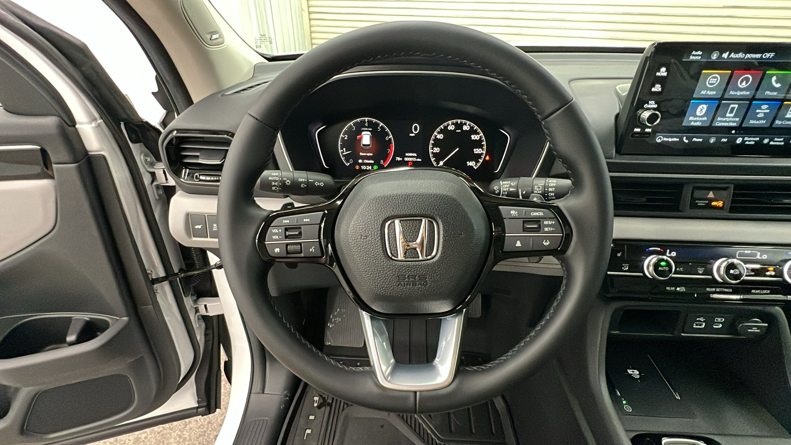 2025 Honda Pilot Touring 25