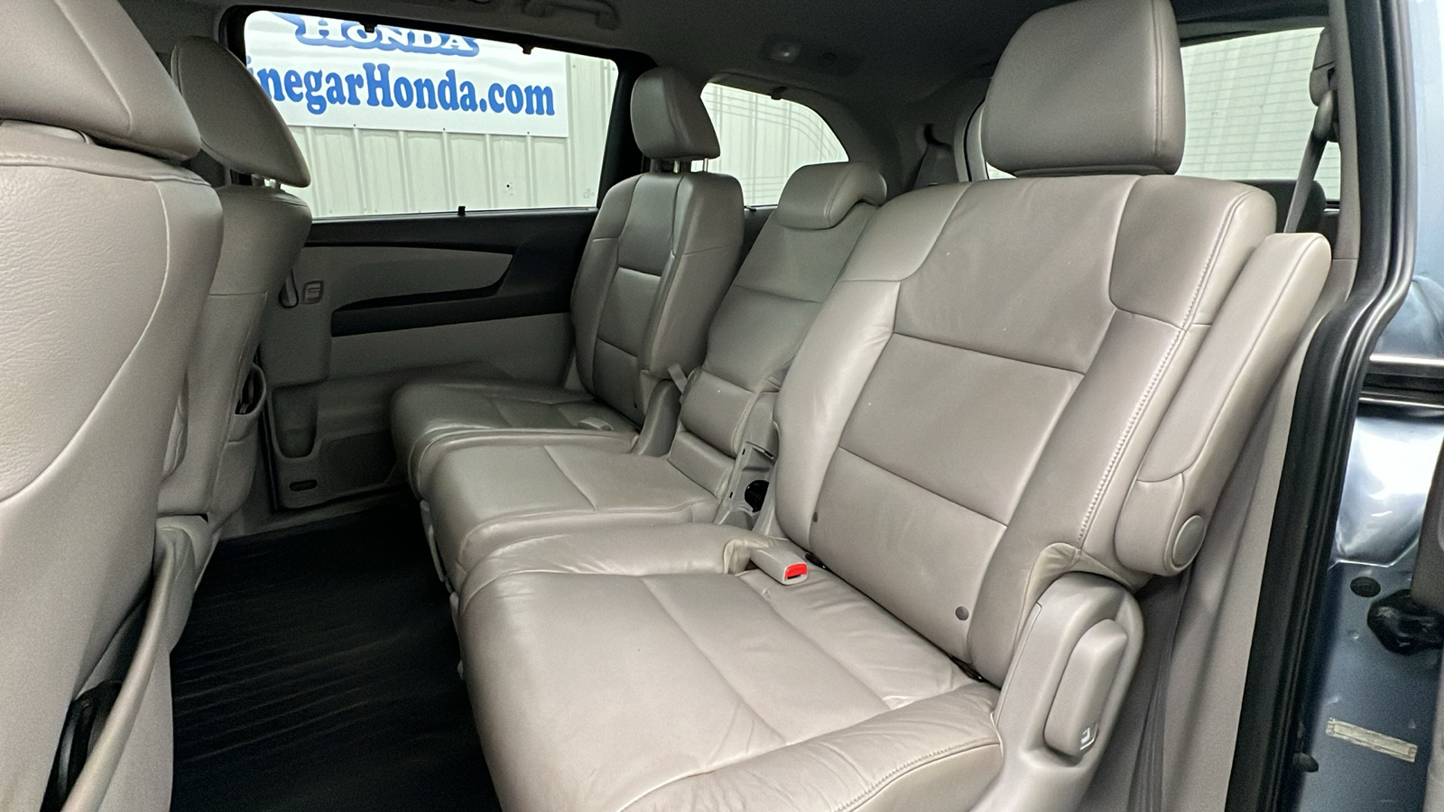 2012 Honda Odyssey Touring 12