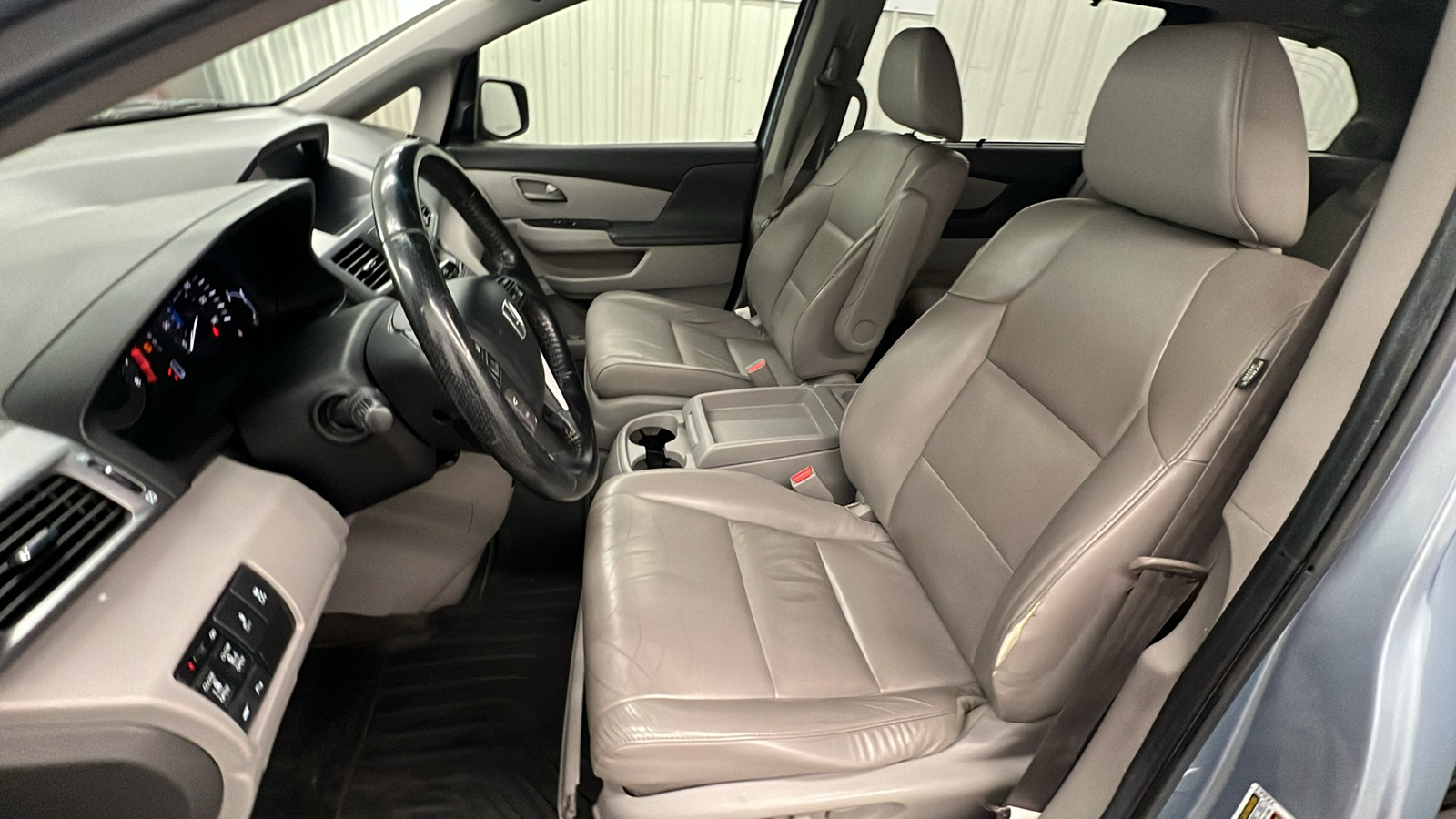 2012 Honda Odyssey Touring 21