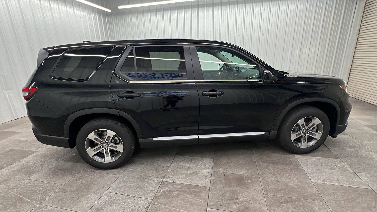 2025 Honda Pilot EX-L 8