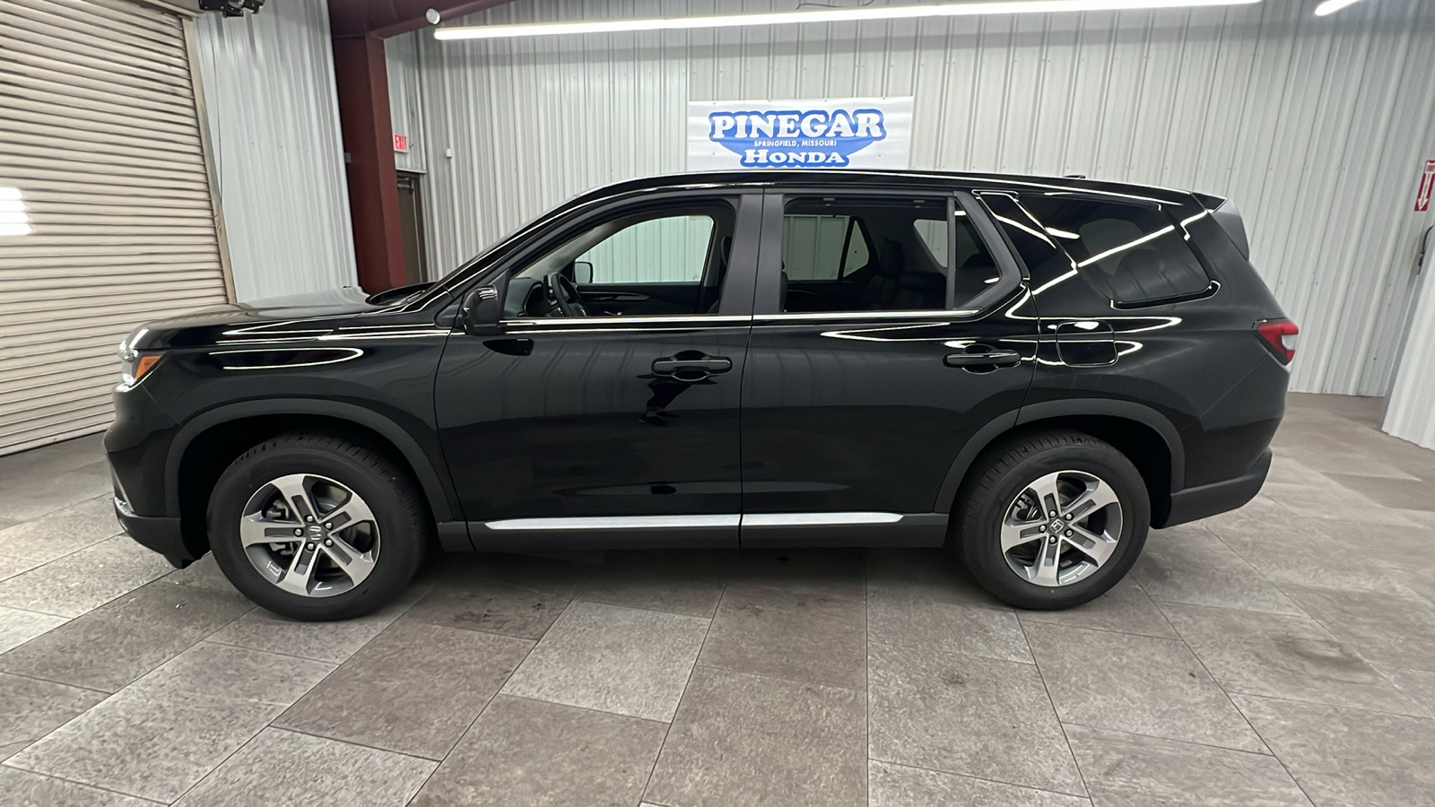 2025 Honda Pilot EX-L 2