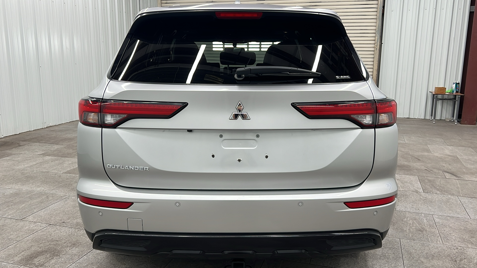 2022 Mitsubishi Outlander Black Edition 5