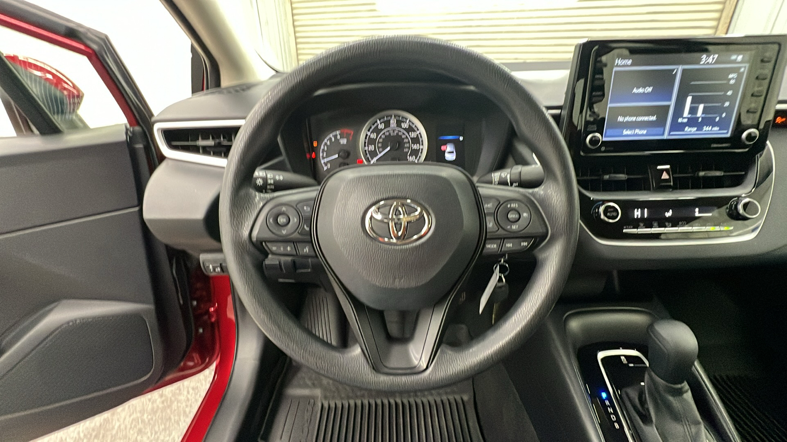 2022 Toyota Corolla LE 22