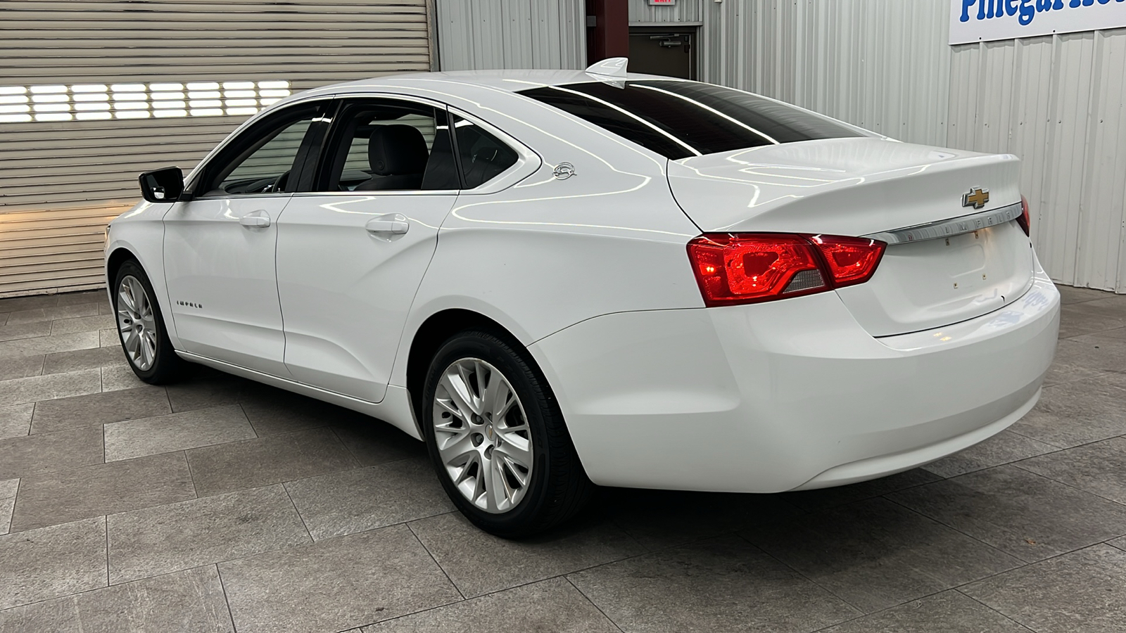 2016 Chevrolet Impala LS 4