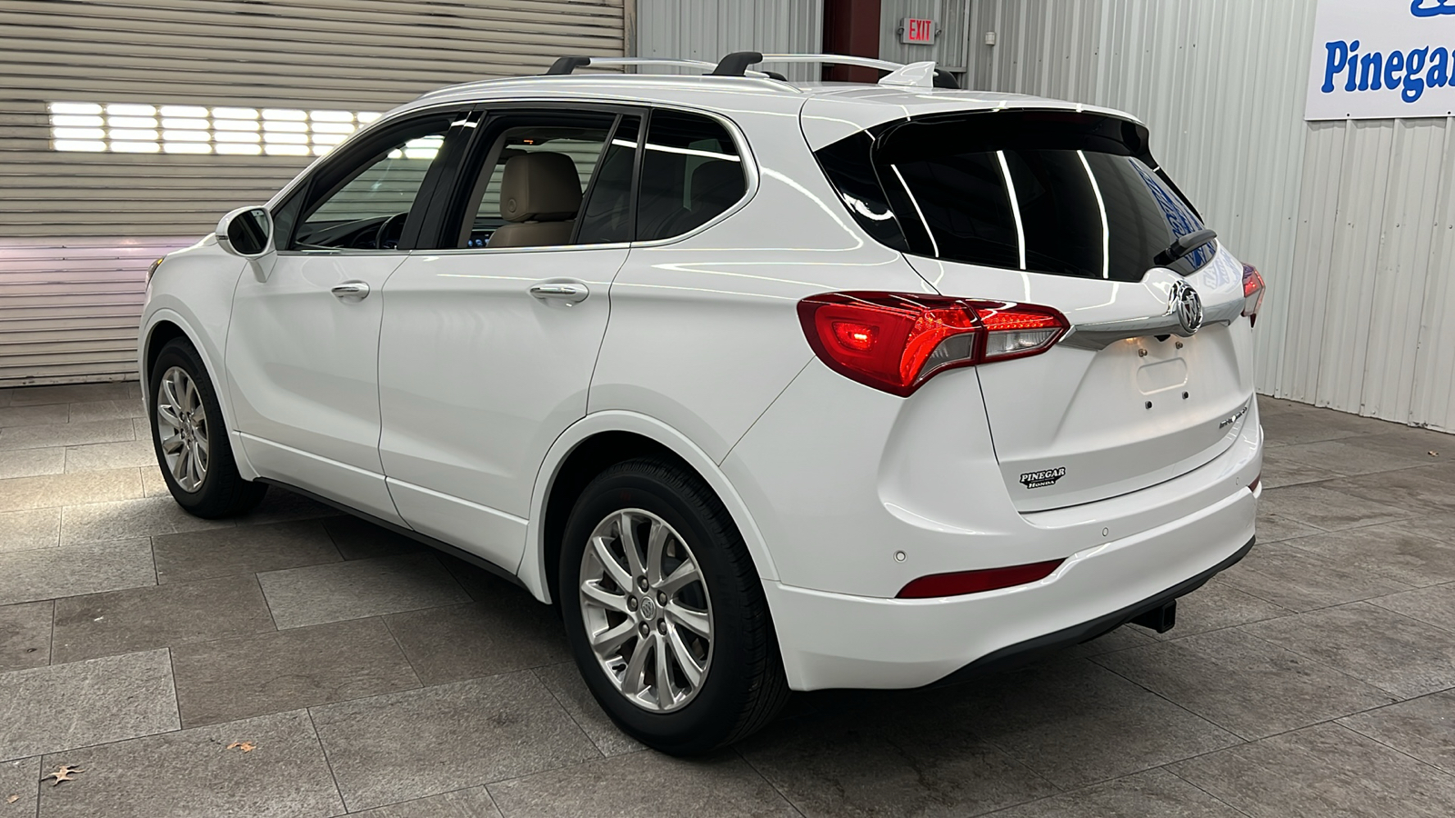 2020 Buick Envision Essence 4