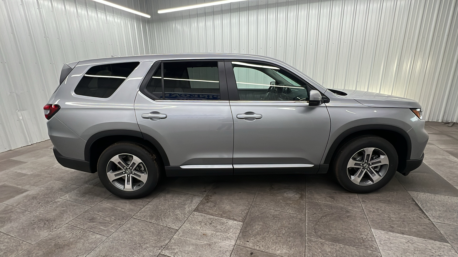 2025 Honda Pilot EX-L 8