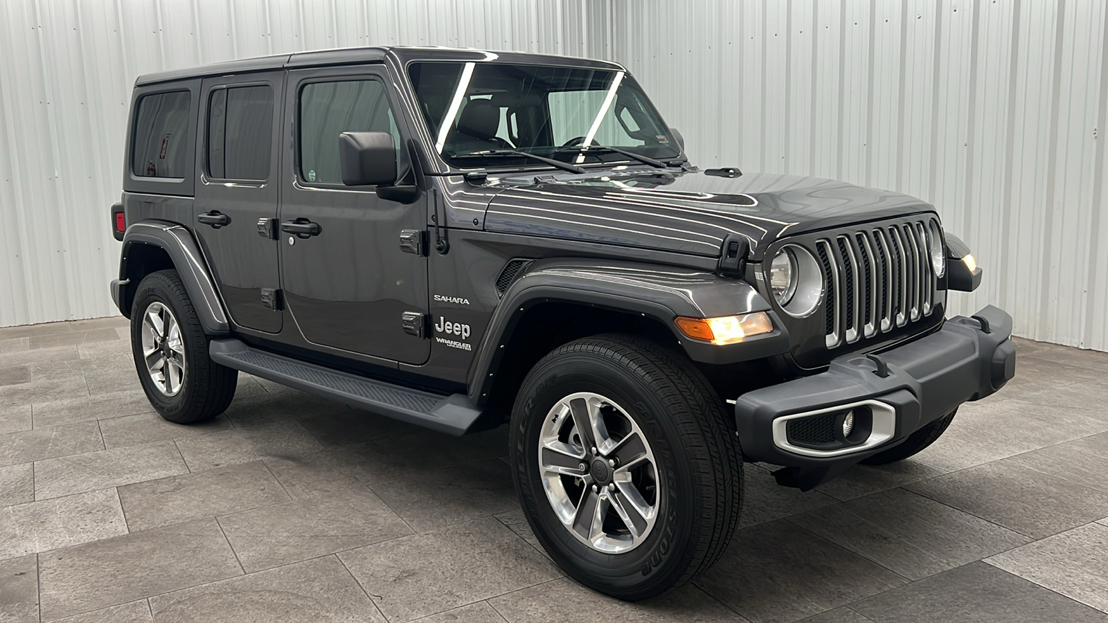 2021 Jeep Wrangler Unlimited Sahara 8