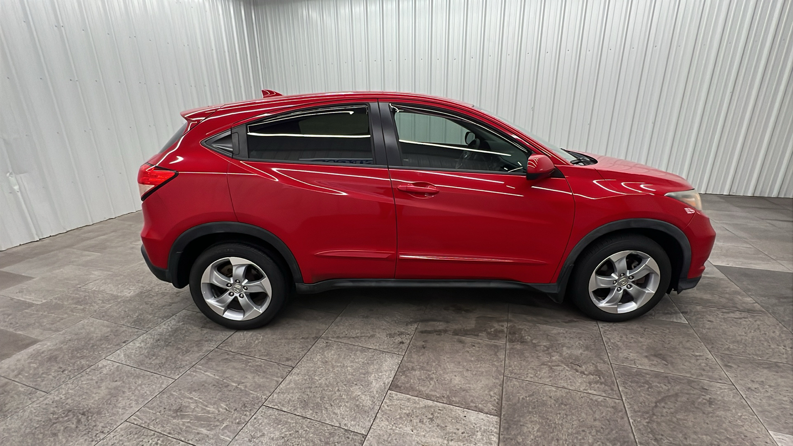 2016 Honda HR-V LX 9