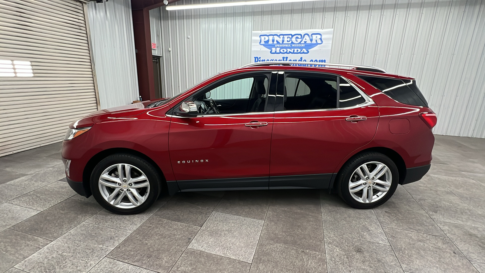 2018 Chevrolet Equinox Premier 2