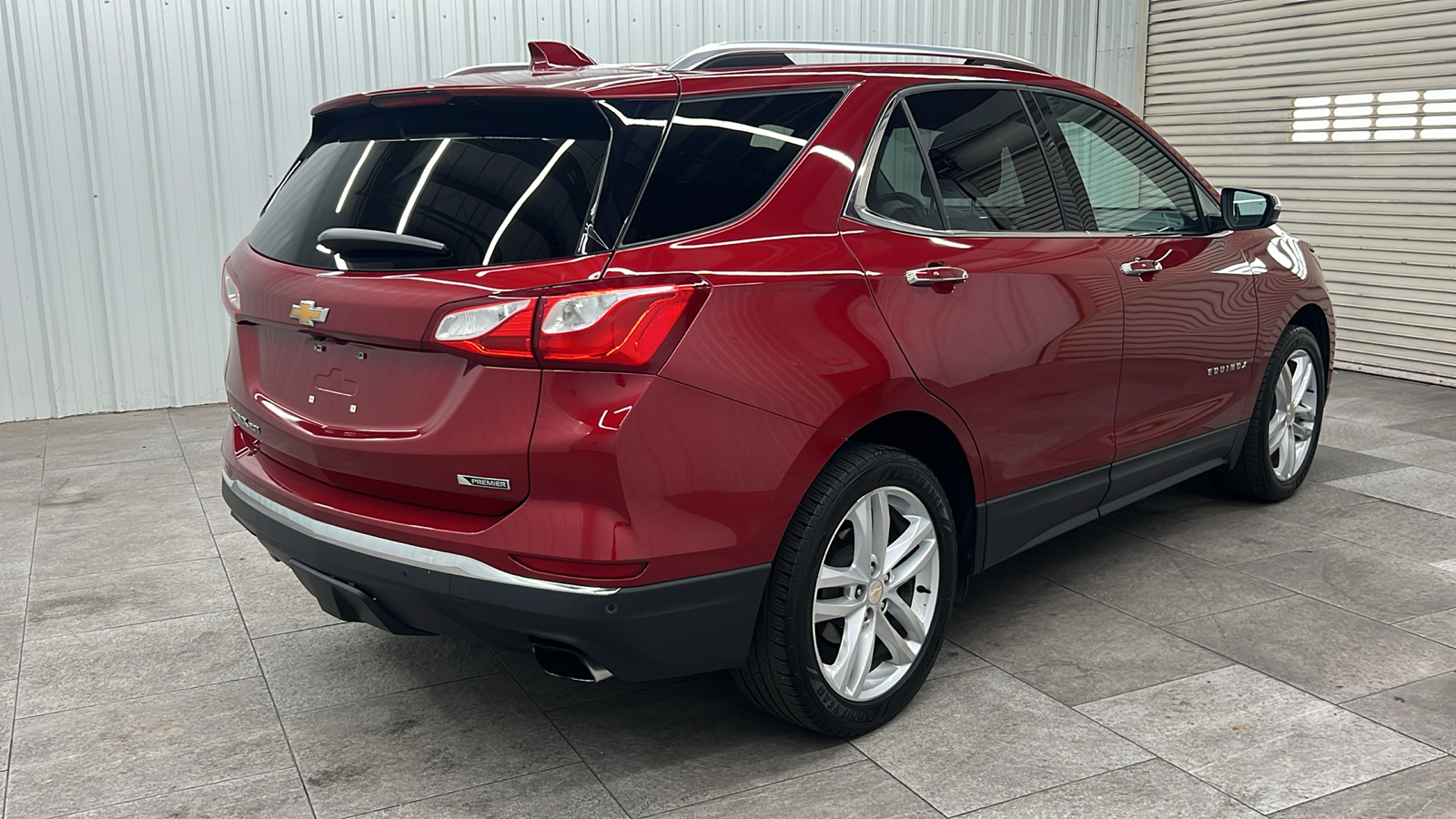 2018 Chevrolet Equinox Premier 8