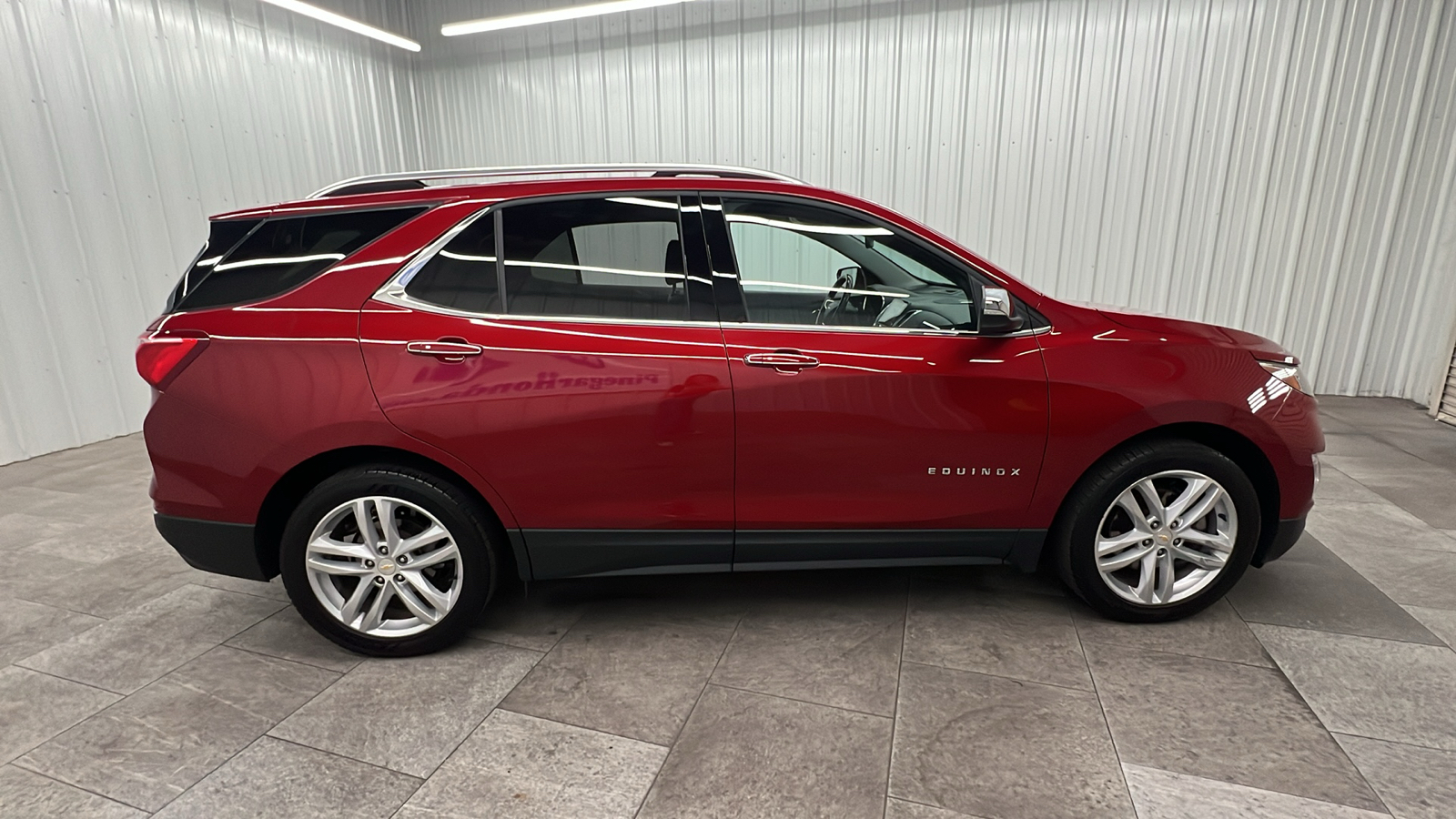 2018 Chevrolet Equinox Premier 9