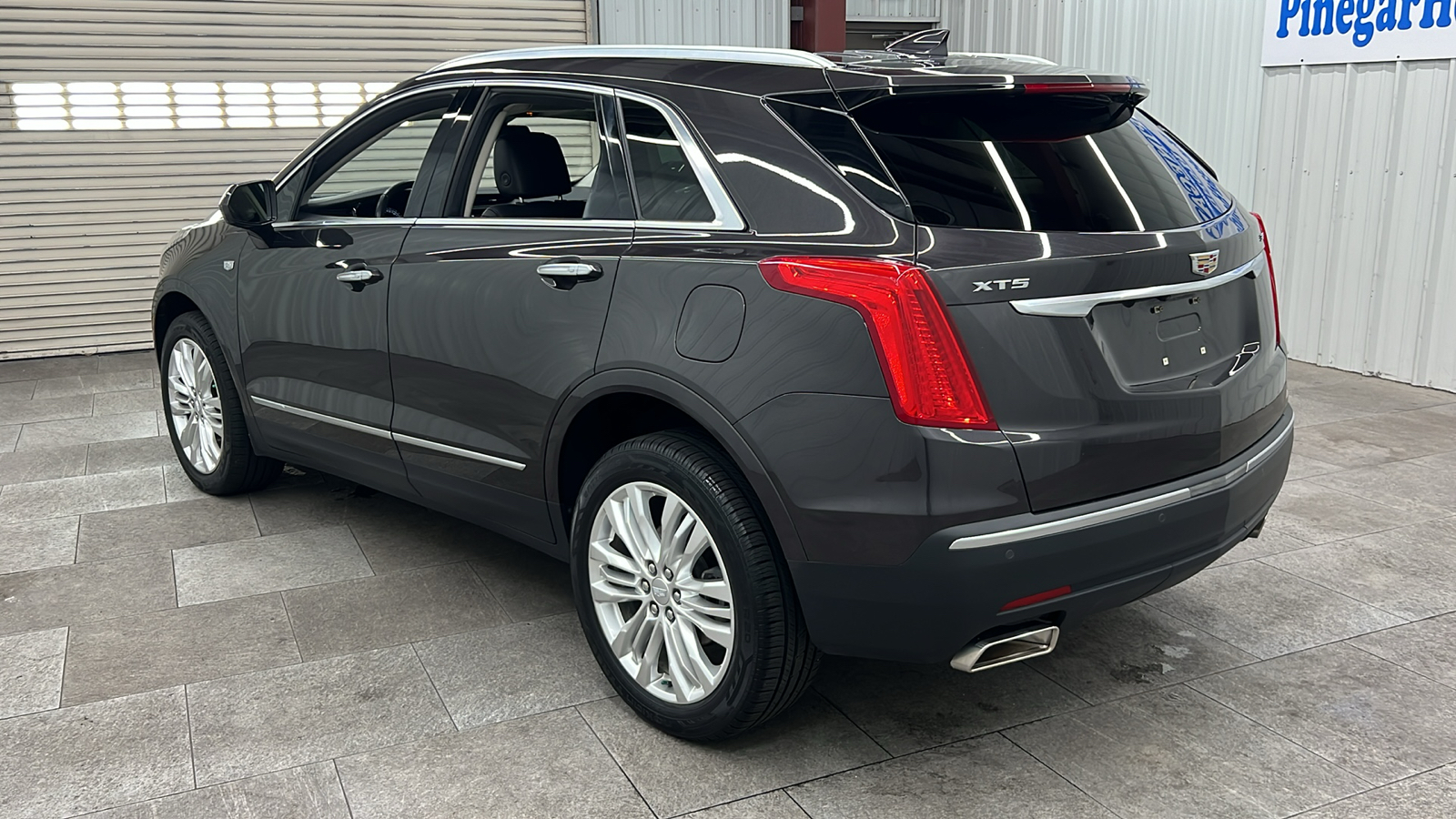 2018 Cadillac XT5 Premium Luxury 4