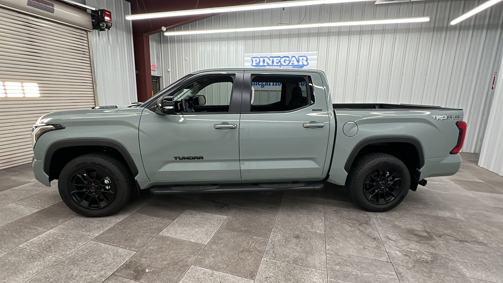 2024 Toyota Tundra Hybrid Limited 2