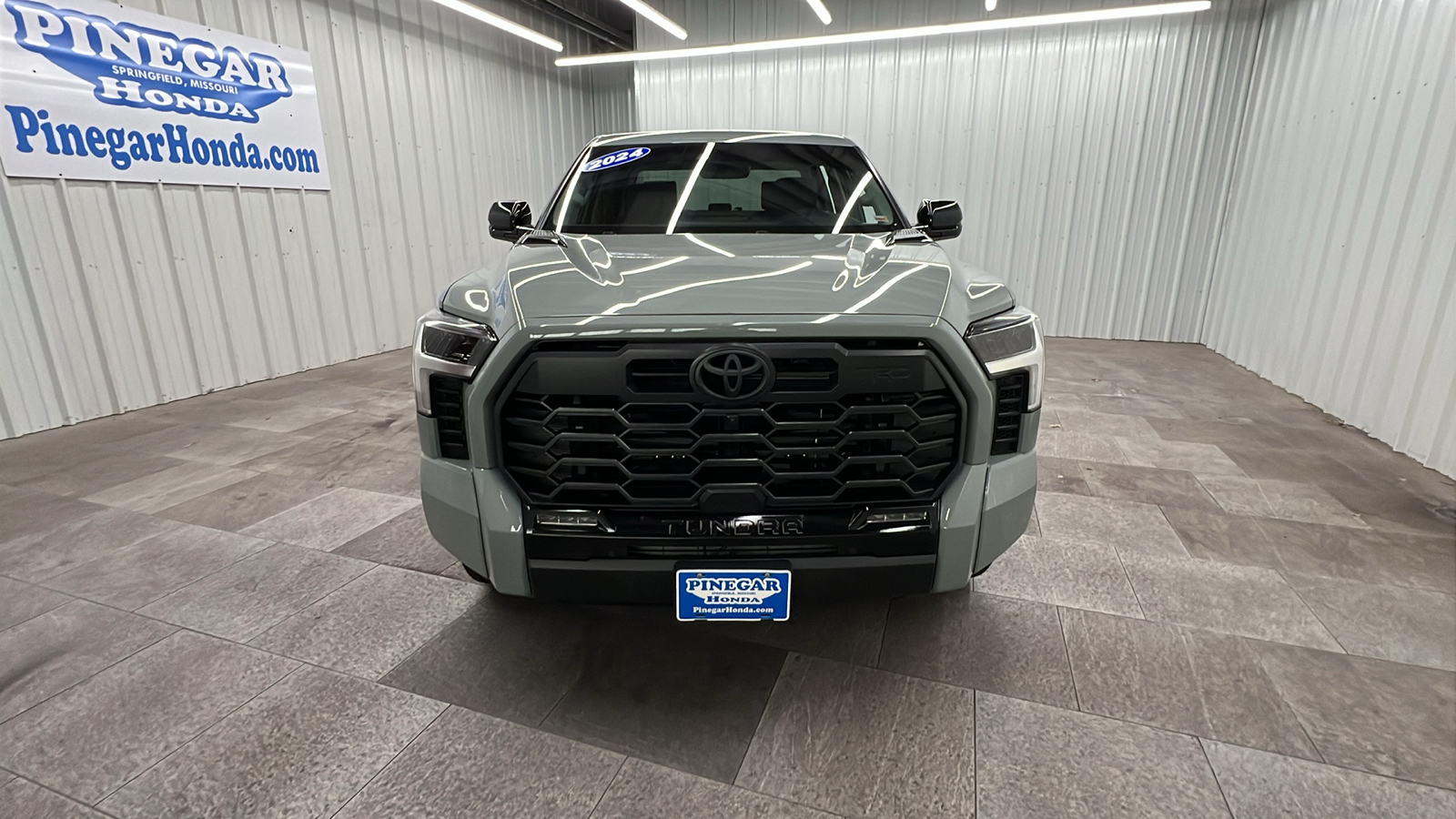 2024 Toyota Tundra Hybrid Limited 10