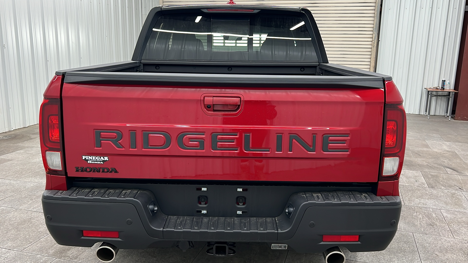 2025 Honda Ridgeline Black Edition 5