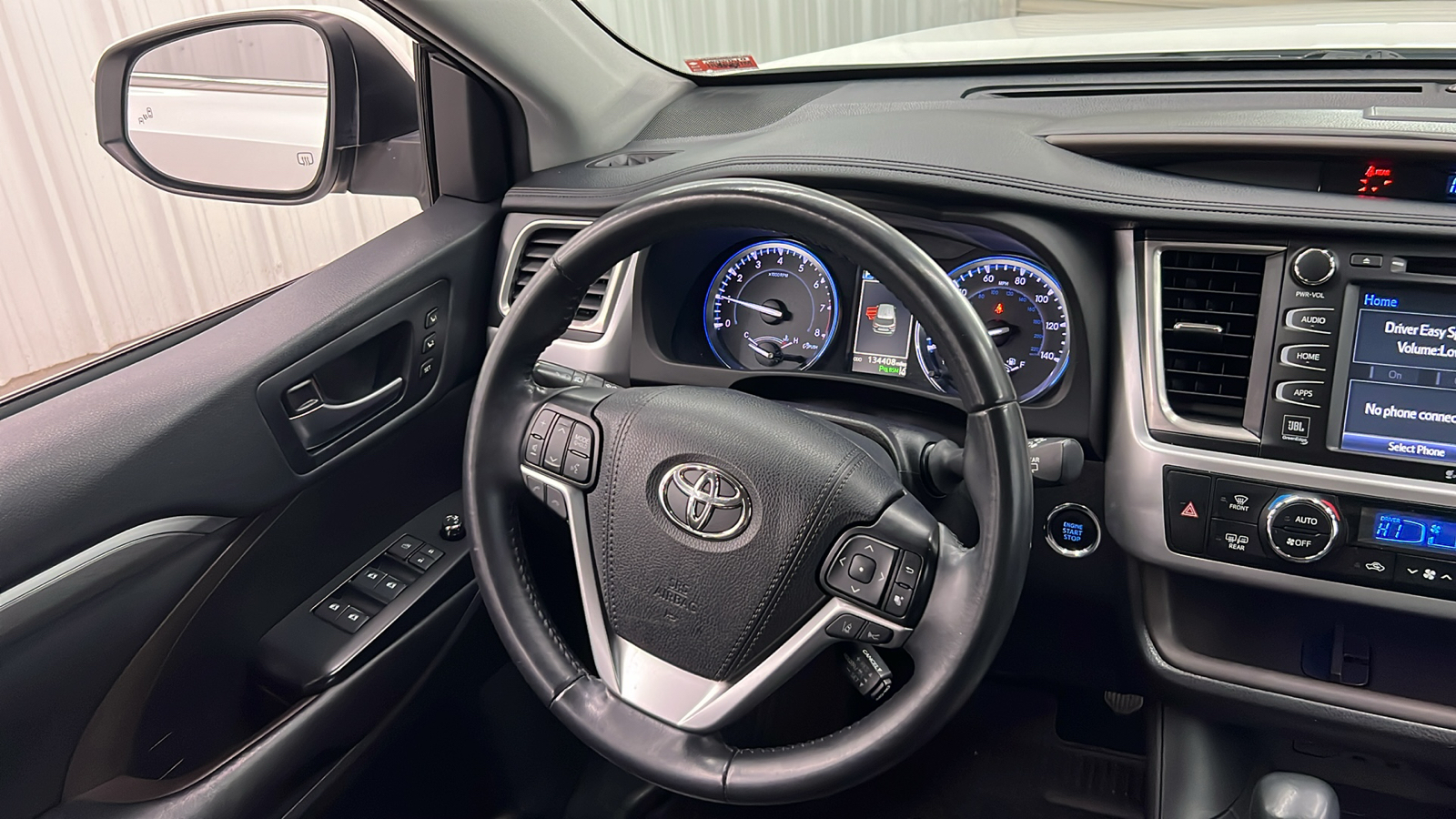 2019 Toyota Highlander Limited 16