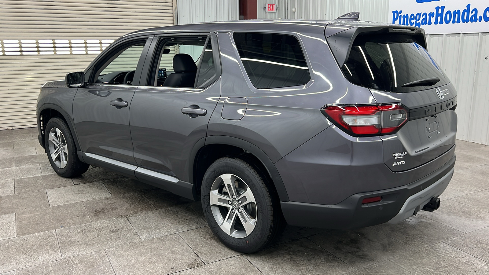 2025 Honda Pilot EX-L 4