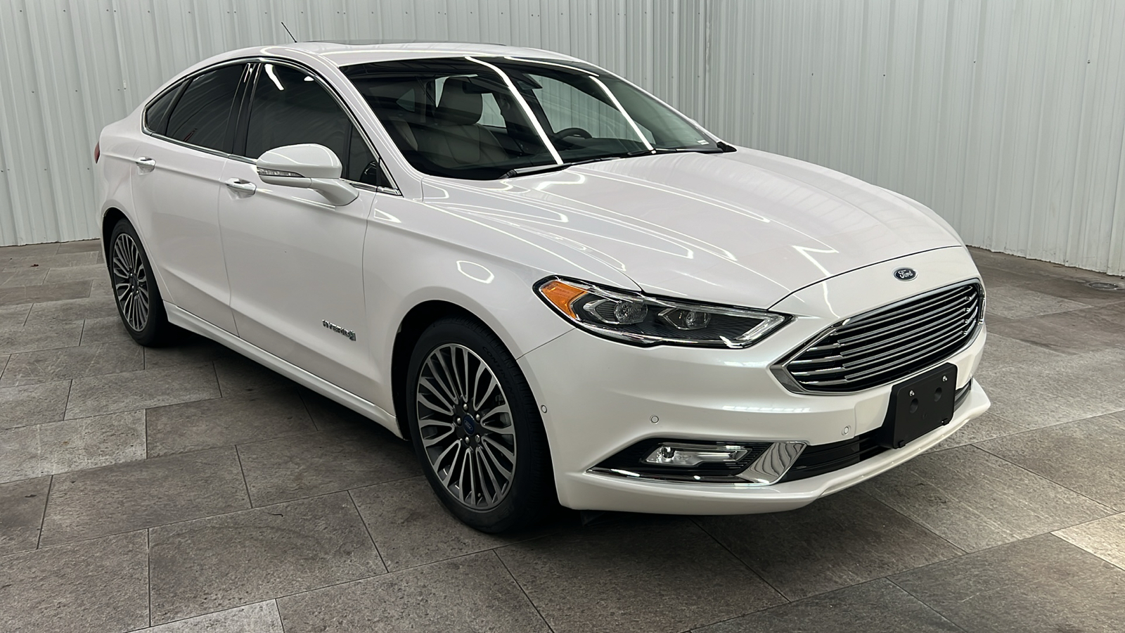 2018 Ford Fusion Hybrid Titanium 10